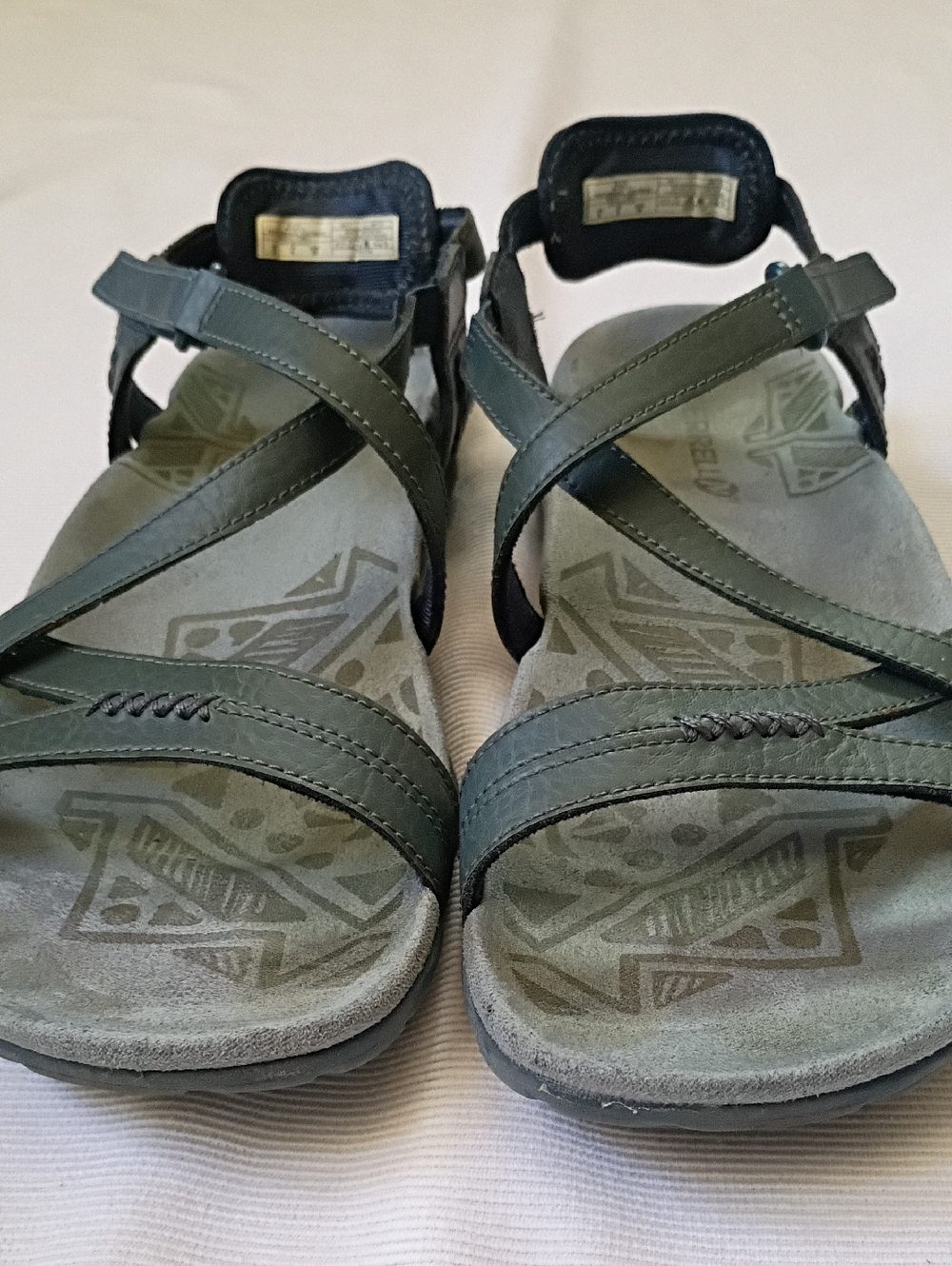 Merrell Gray Strappy Women's Sandal - Picture 2 of 8